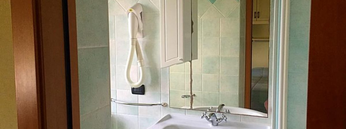 Riva blu hotel Capodimonte (1)